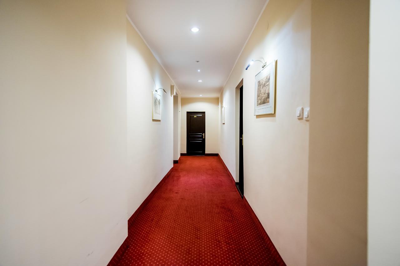 Hotel Piast Słupsk Extérieur photo